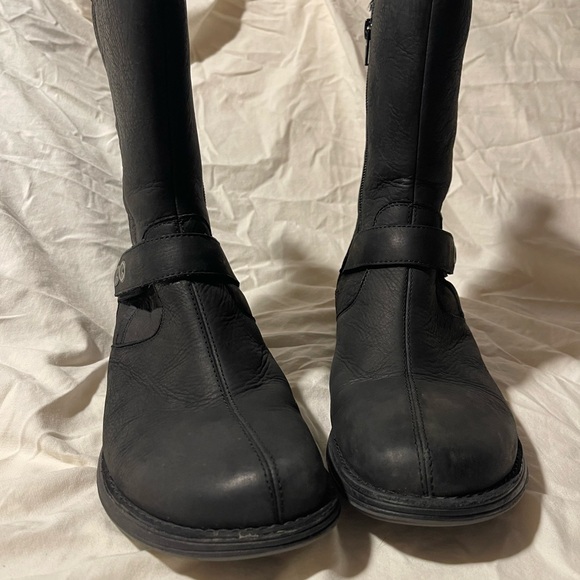 Merrell Women’s waterproof boots, Travvy Mid, size 8.5 - Picture 3 of 6